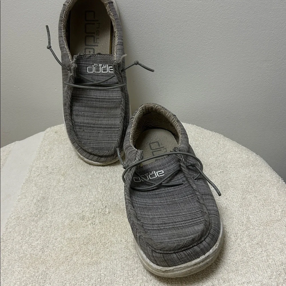 Hey Dude Wally Casual SlipOn Shoes size youth 1 grey